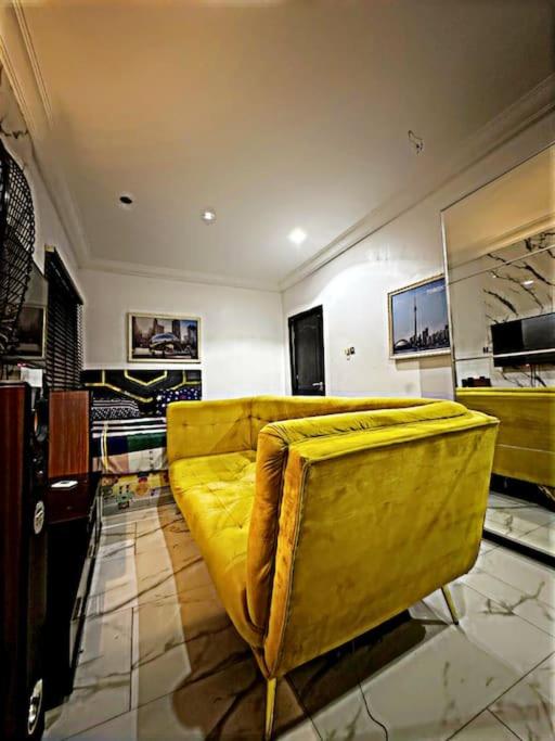 Studio Like home view 2