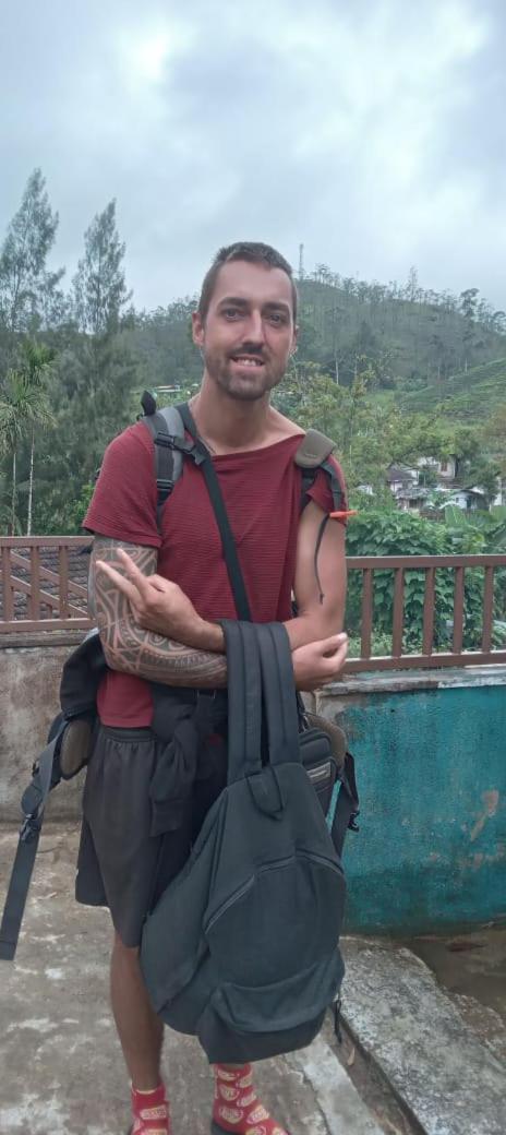 Shane HomeStay