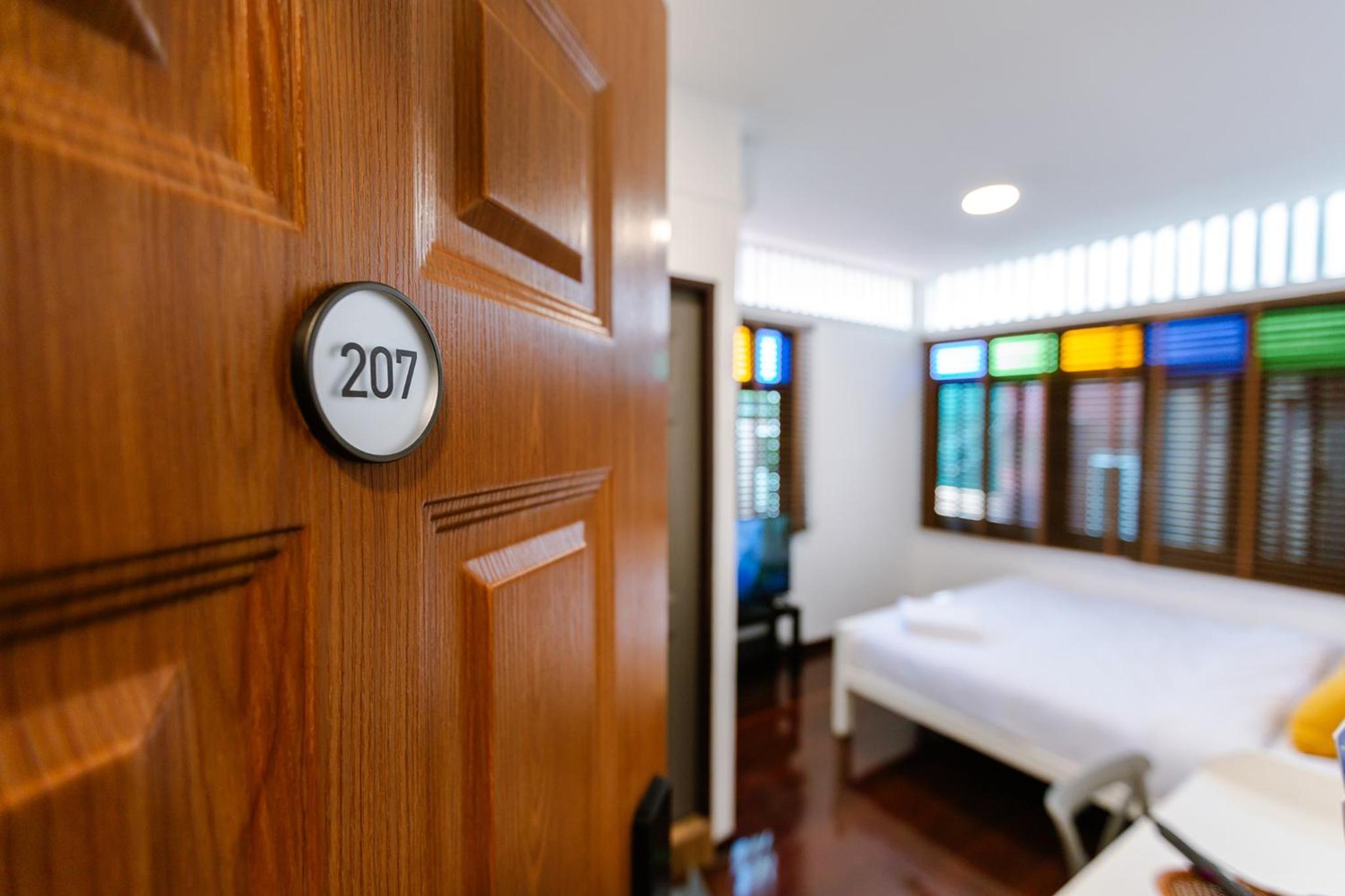 Diff Hostel