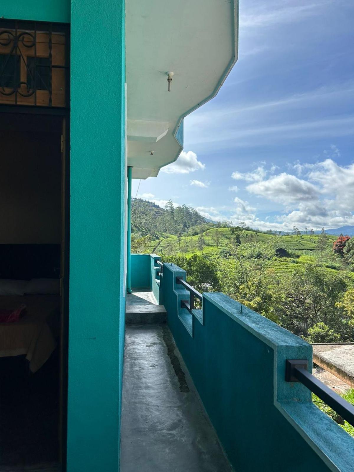 Shane HomeStay