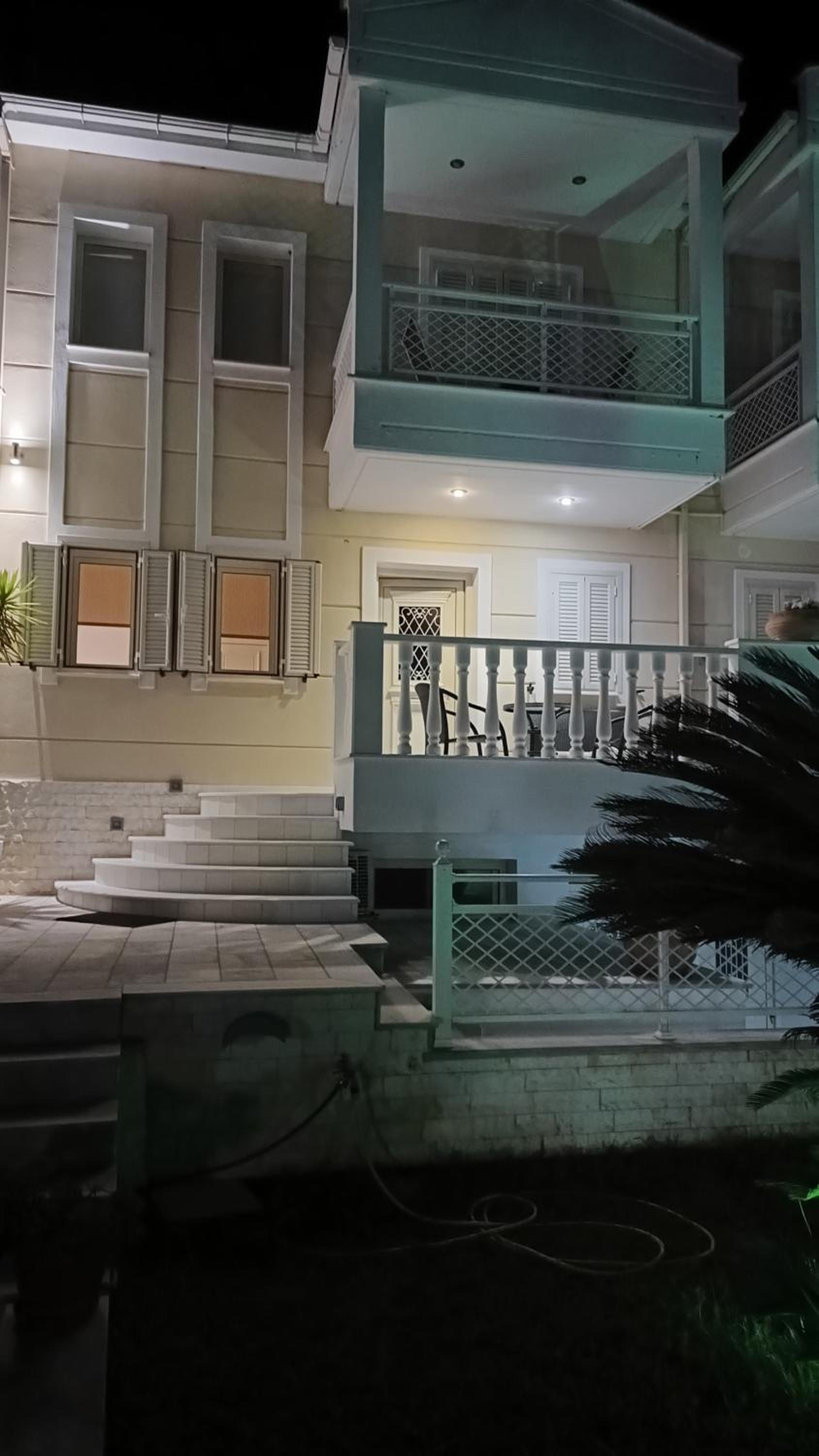 Maisonettes Athina