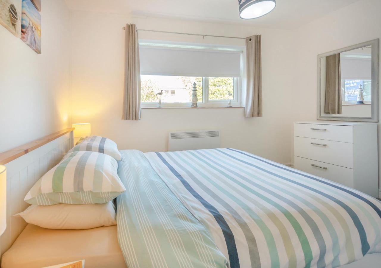 2 Bed in Abersoch oc-23caed view 4