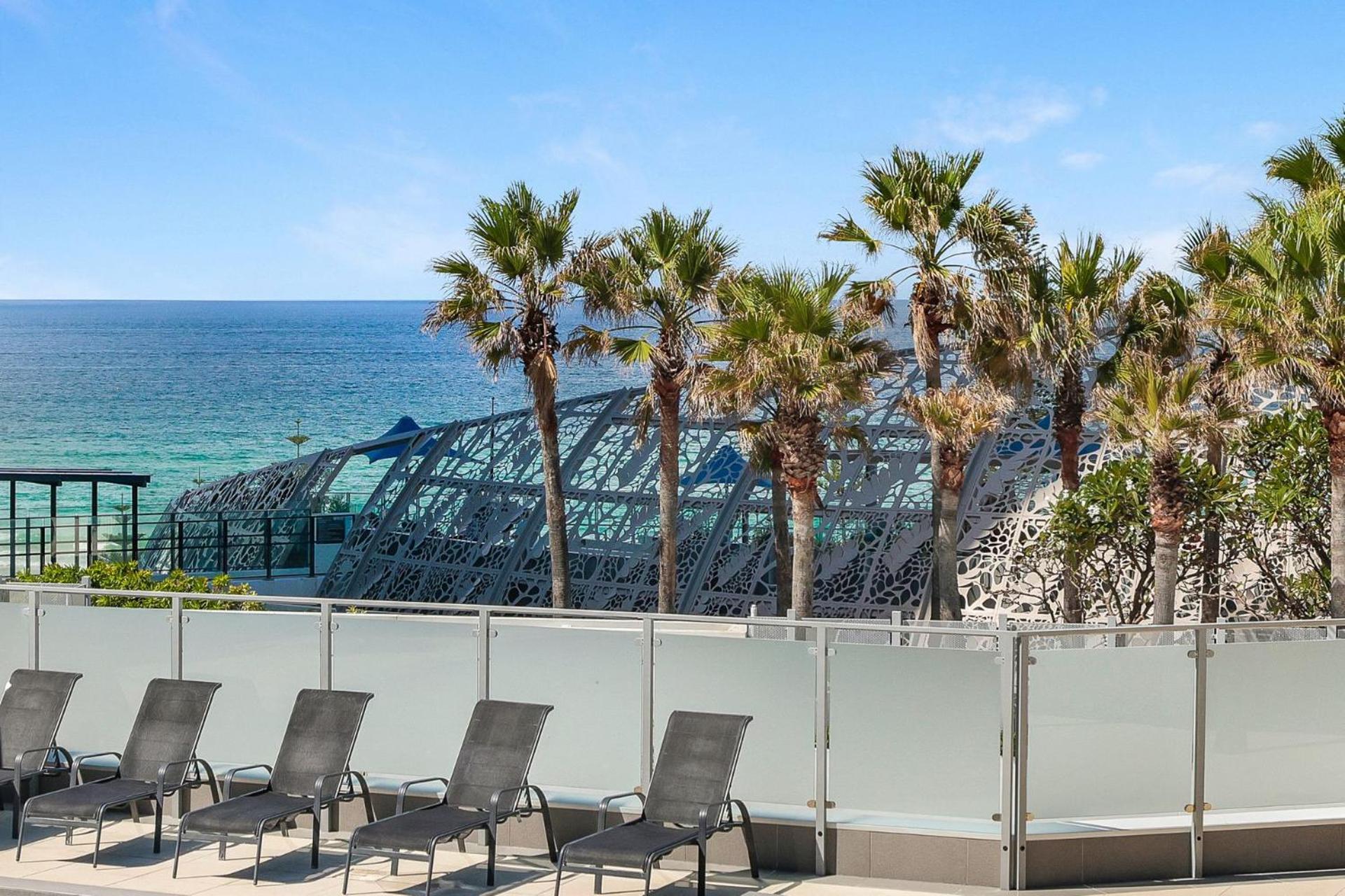 Iluka House - Surfers Paradise