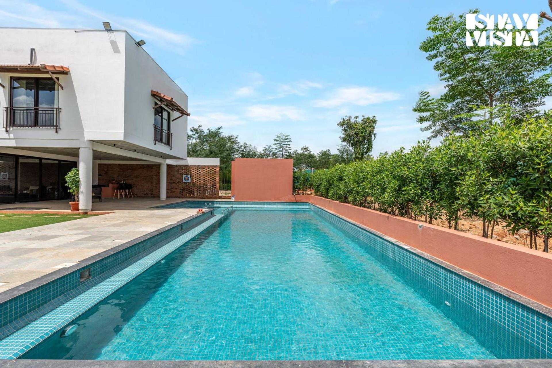 StayVista at Cadenza Villa - Free Breakfast, Private Pool & Lawn view 3