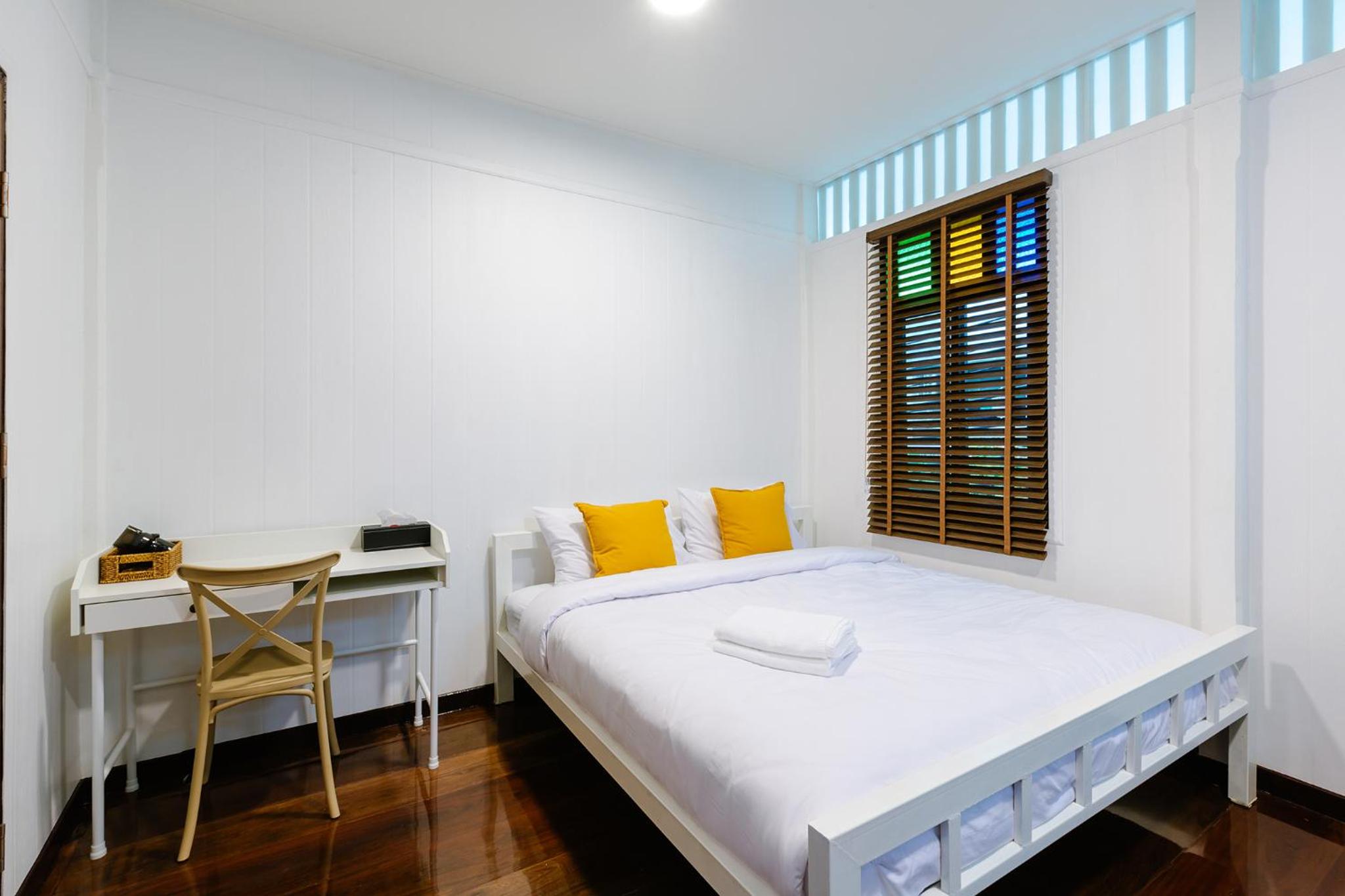 Diff Hostel