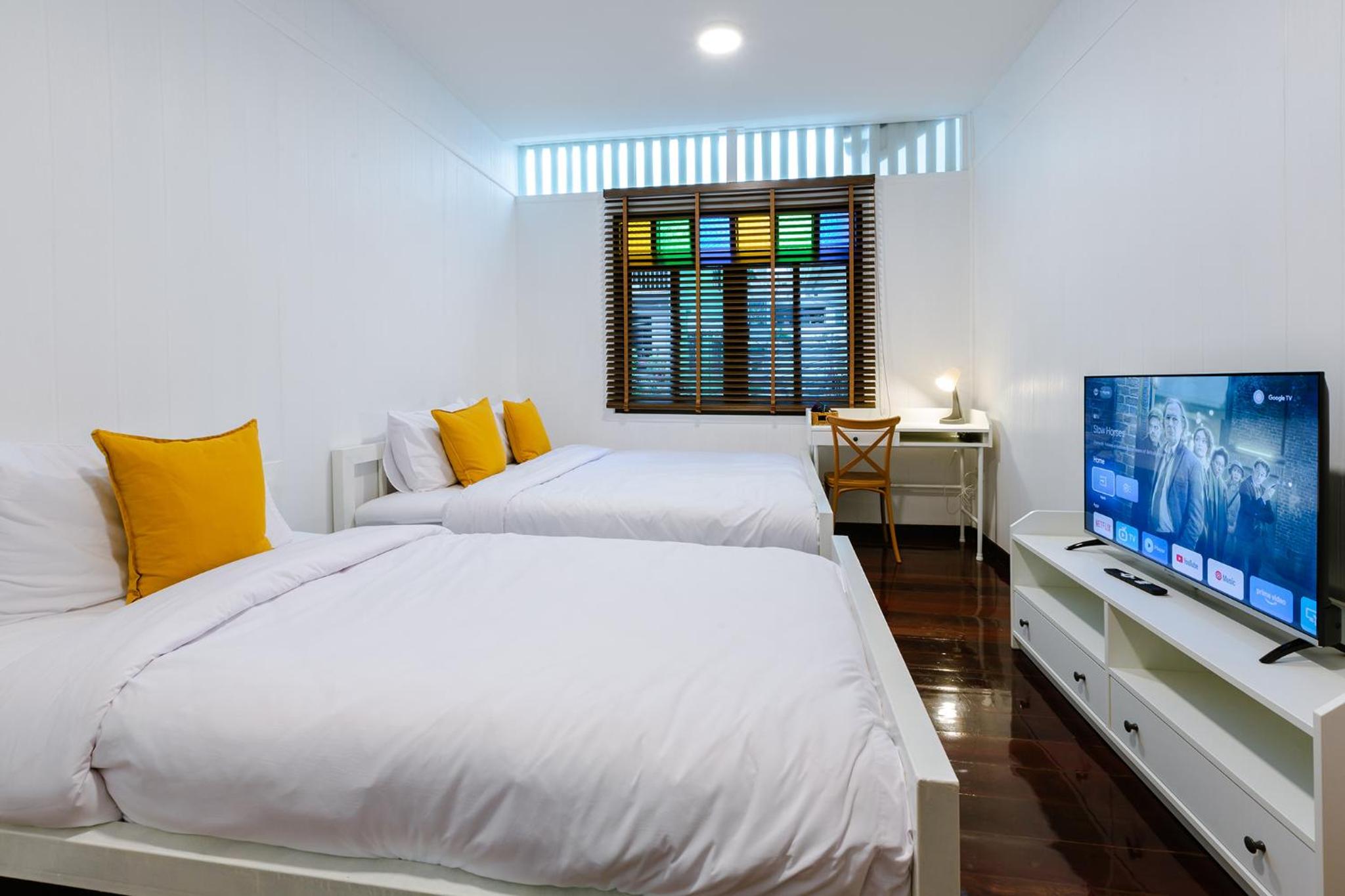 Diff Hostel