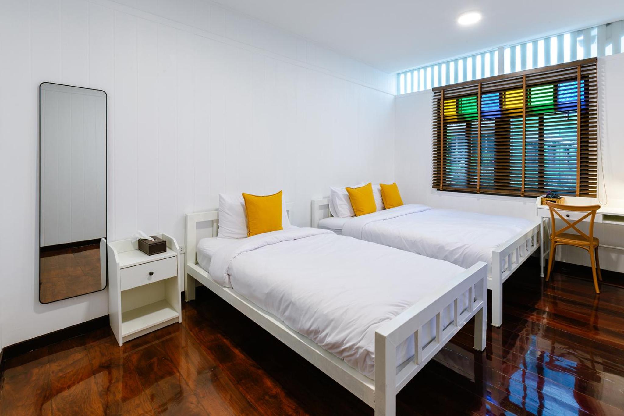 Diff Hostel