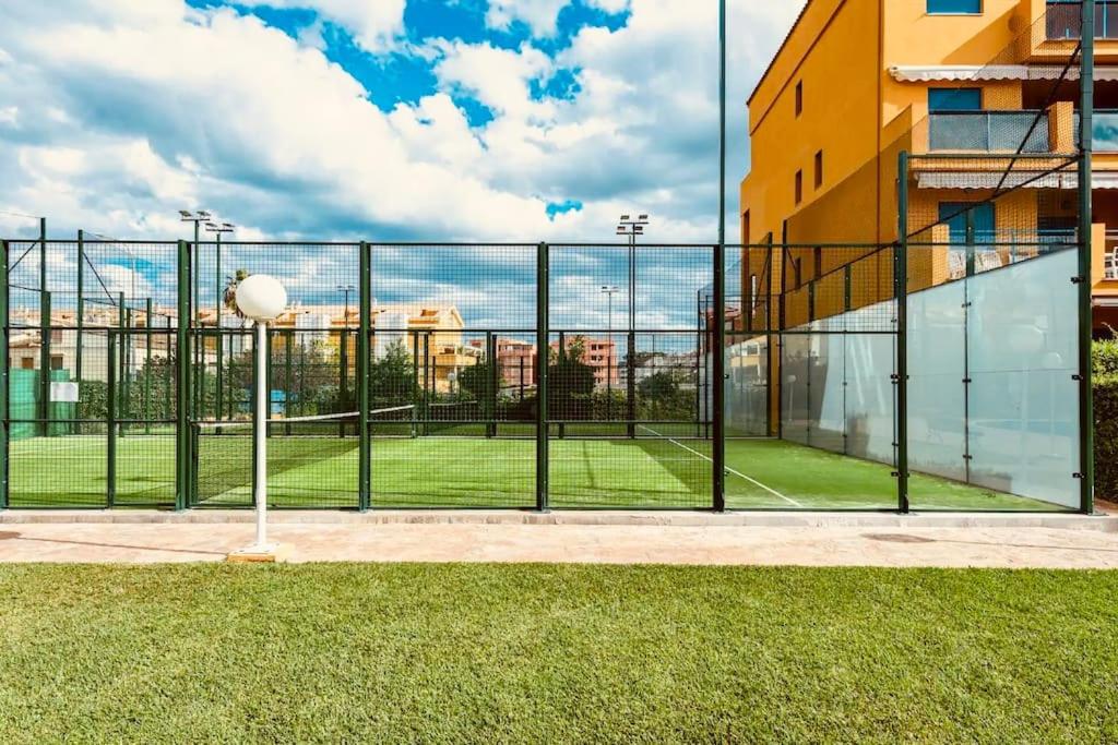 Bright Apartment ideal for long stays