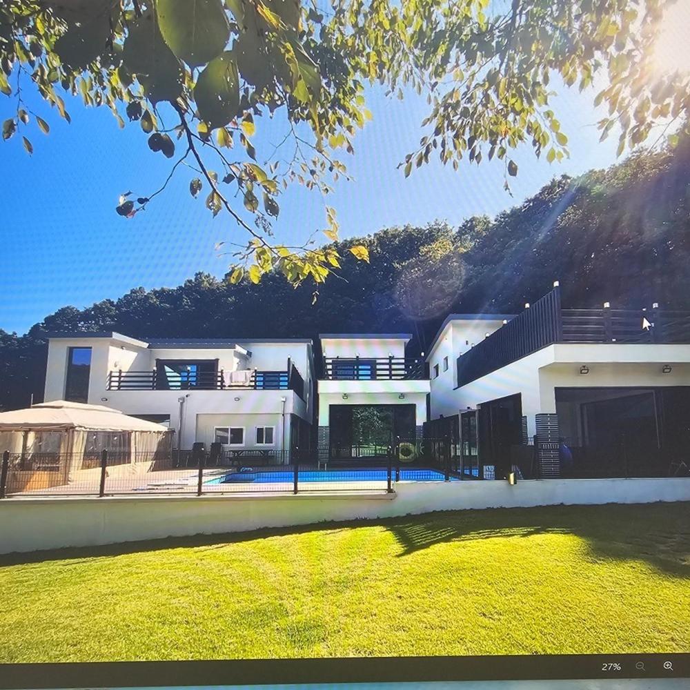 Wonju Gwirae 630 Dog Pool Villa view 5