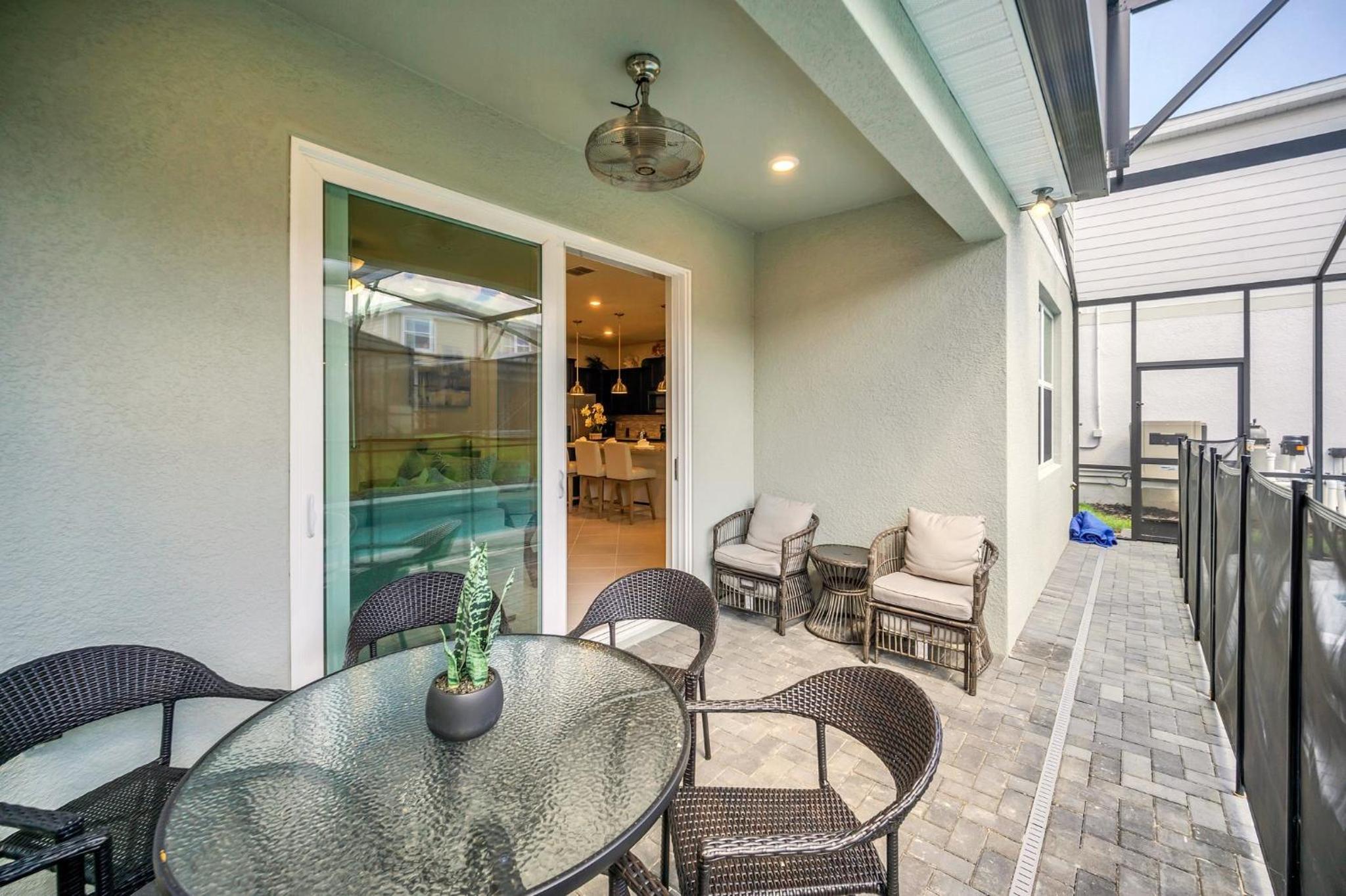 Family-Friendly 5-Bedroom Villa with Pool in Windsor Cay Resort