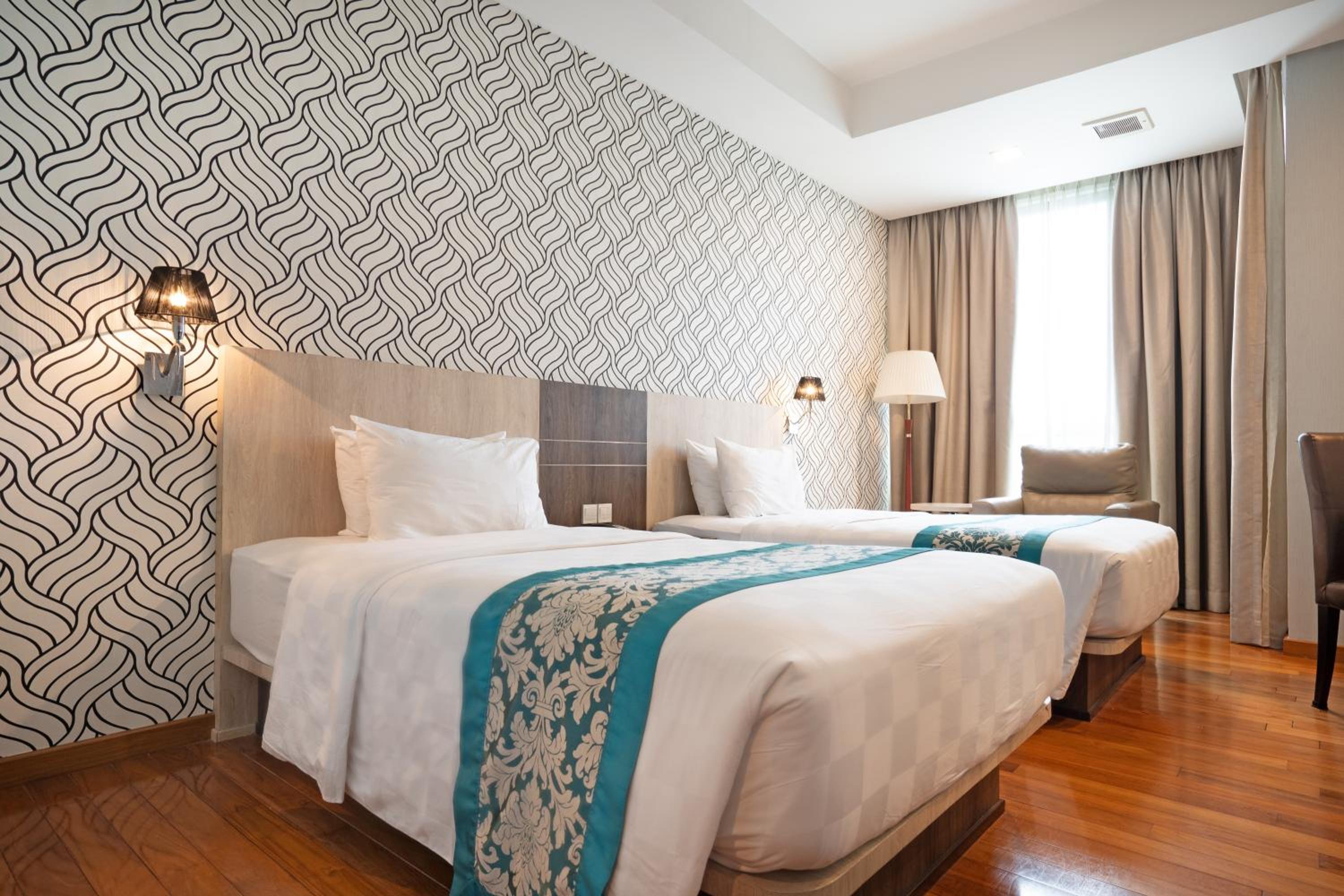 Nagoya Hill Hotel Batam 47