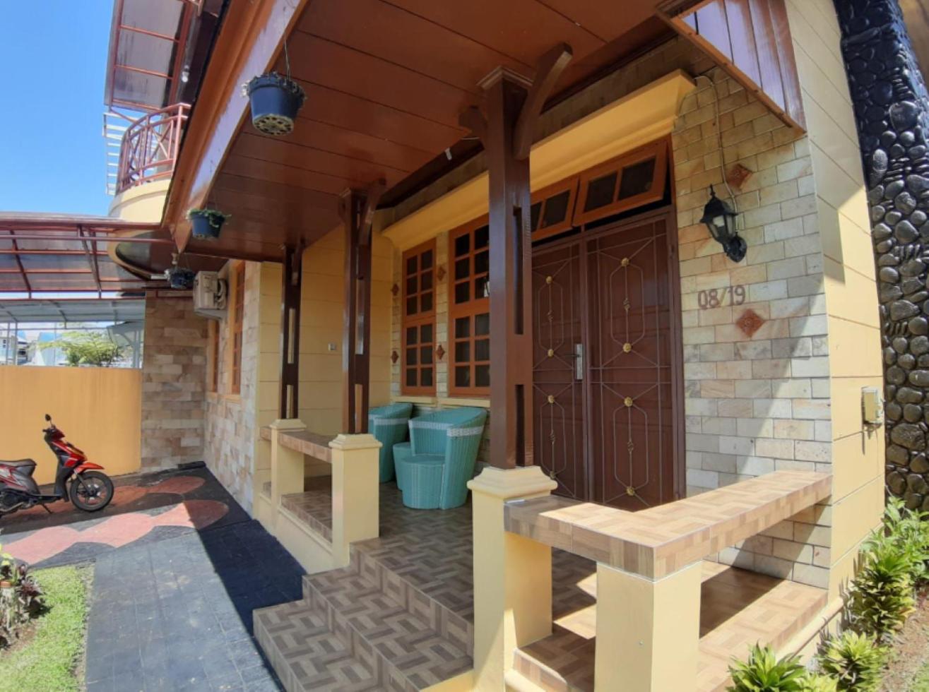Villa puncak bogor di kota bunga 2 BR ada karoke view 4
