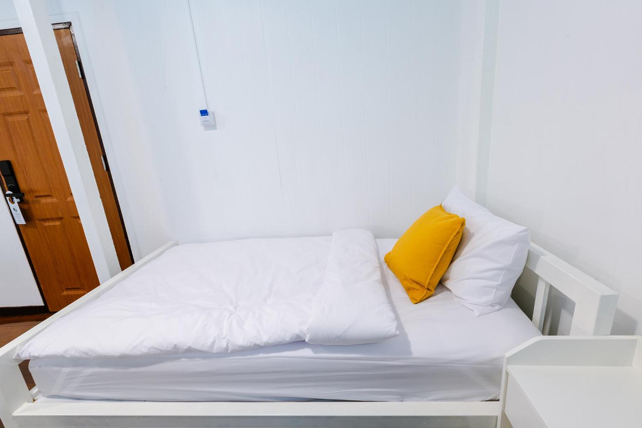 Diff Hostel