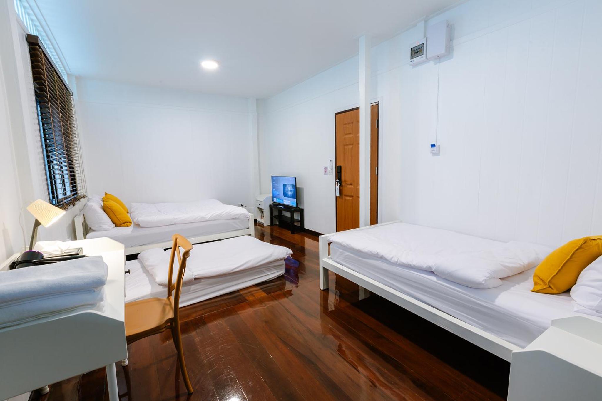 Diff Hostel