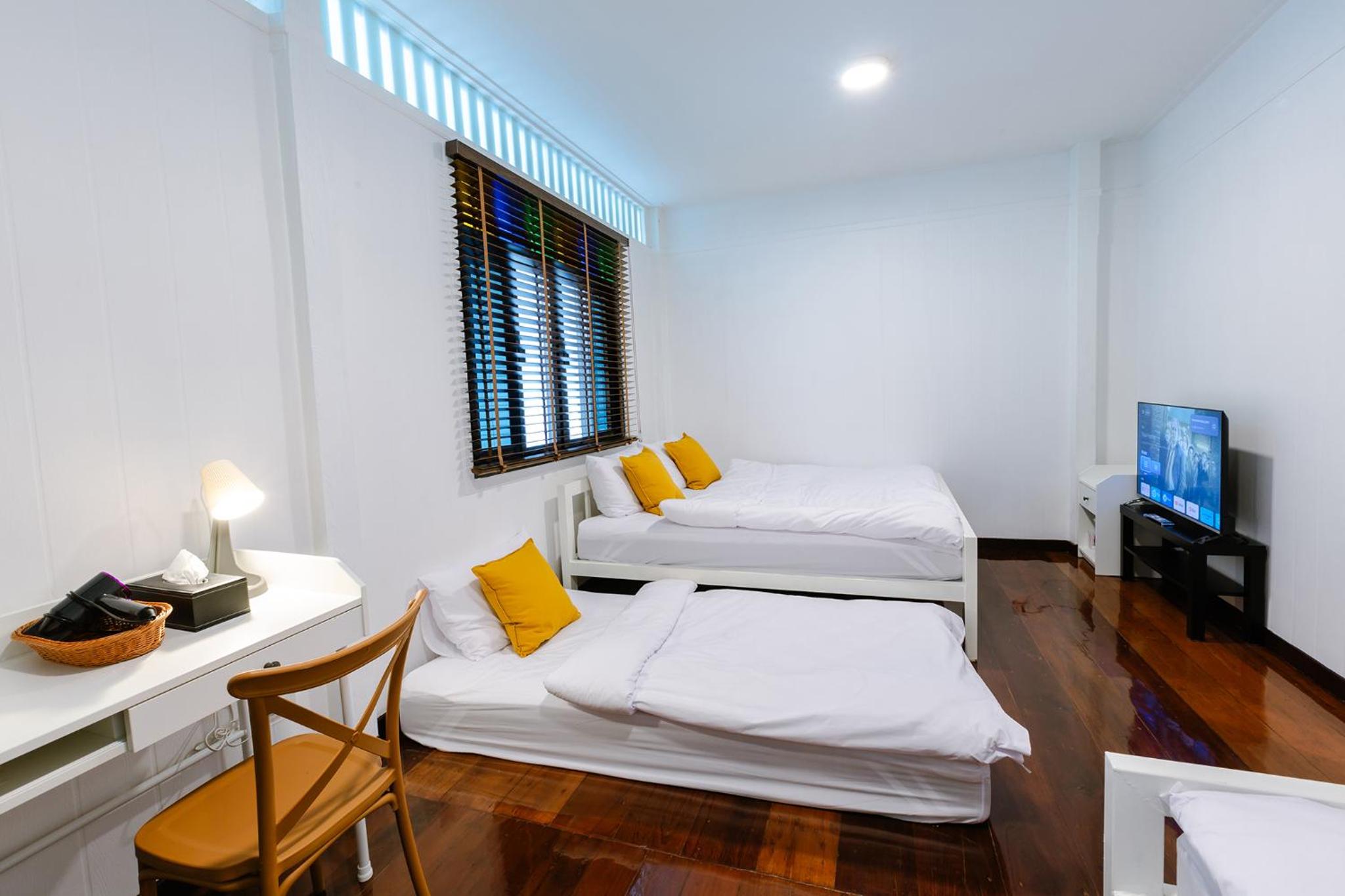 Diff Hostel