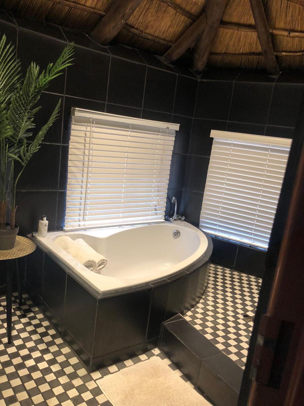 Imbube Safari Lodge