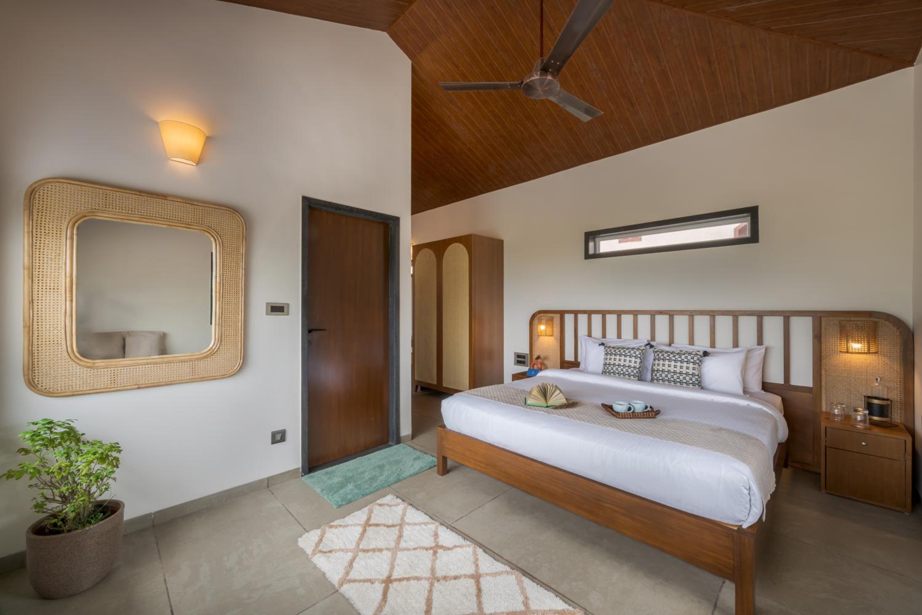 SaffronStays Skyfall - 4BR boho-chic villa with pool, jacuzzi, game room & stunning hill views near Table Land, Panchgani