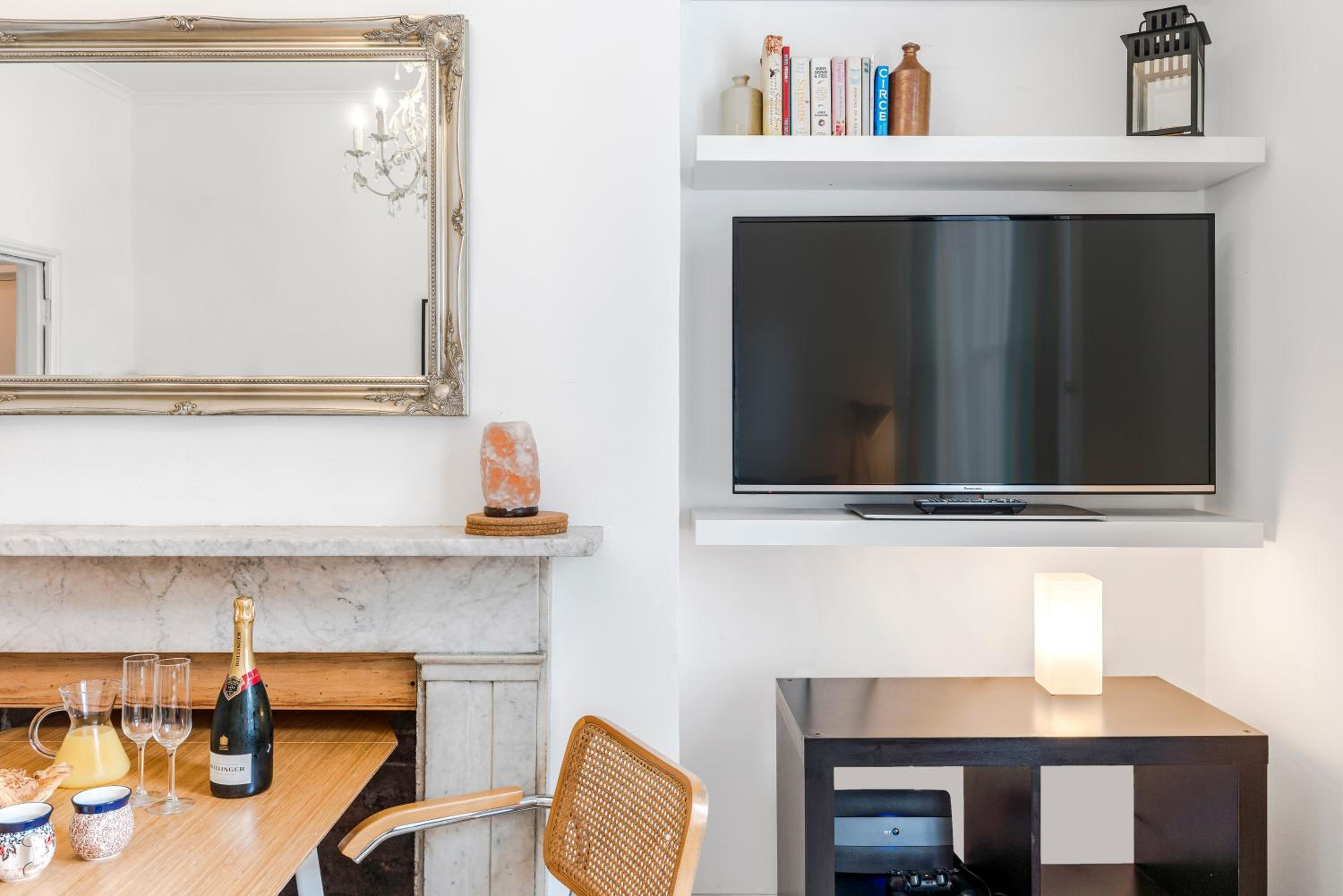 The Barnsbury, London Apartment with WIFI