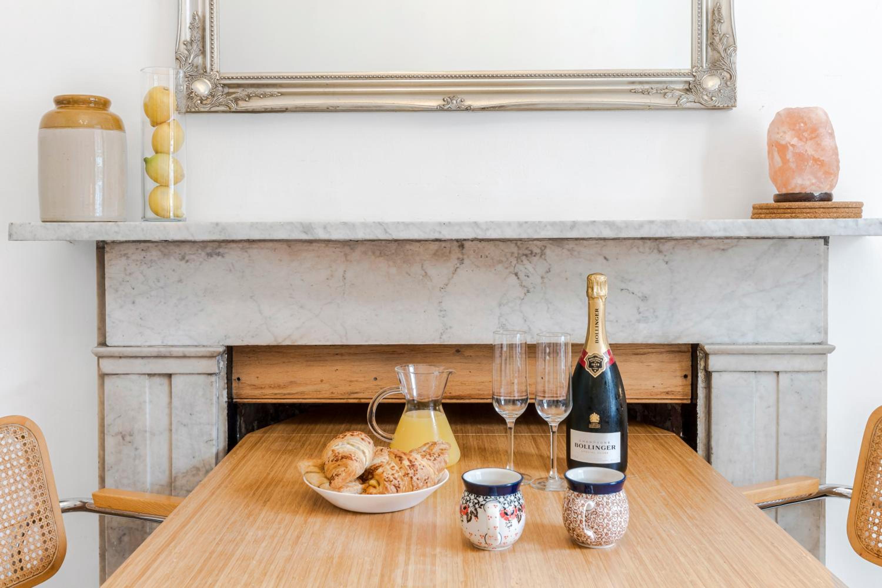 The Barnsbury, London Apartment with WIFI
