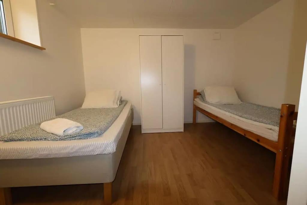 Workers Home 10-rooms near Volvo view 4