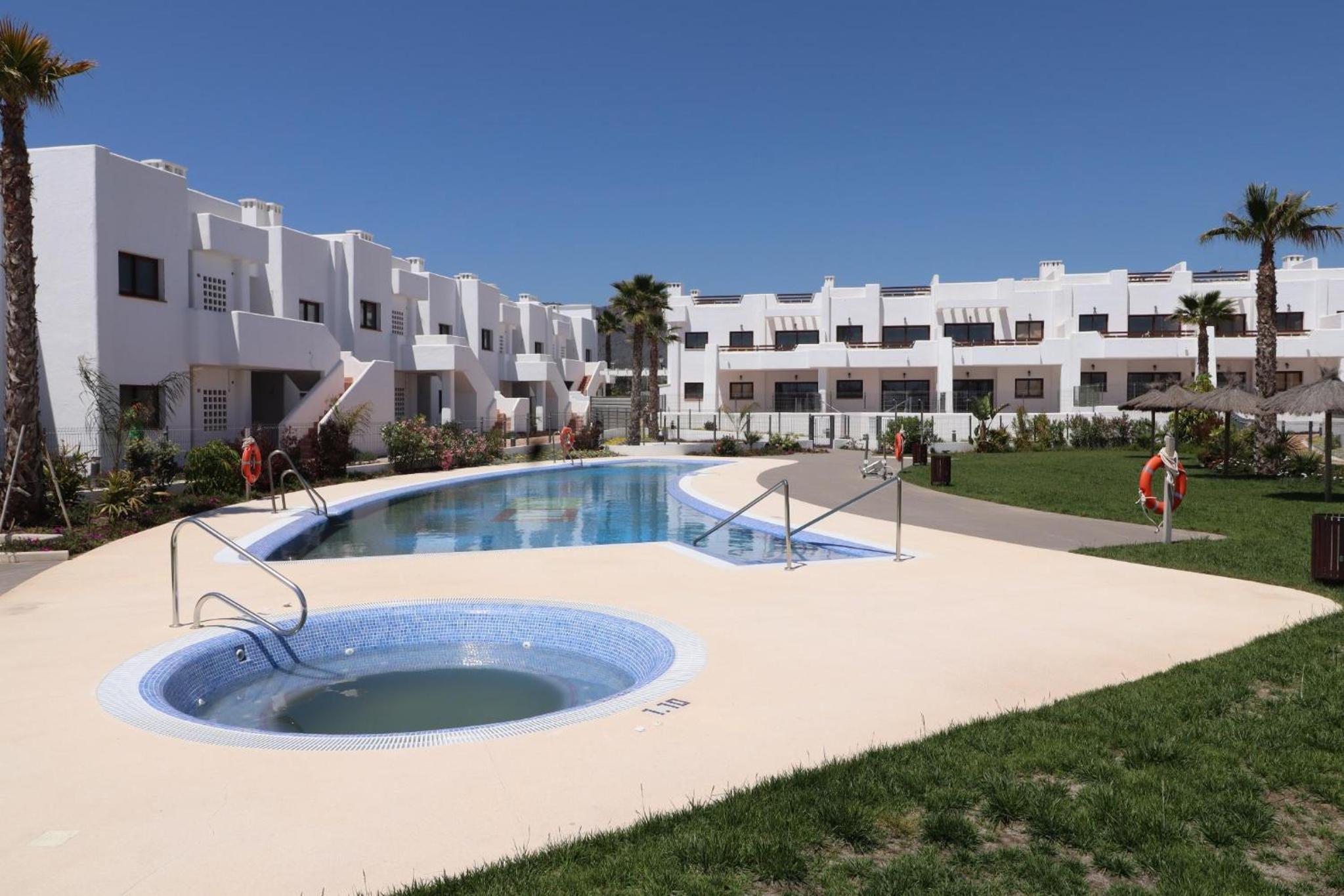 Casa Izabela Maria apt con piscina comunitaria