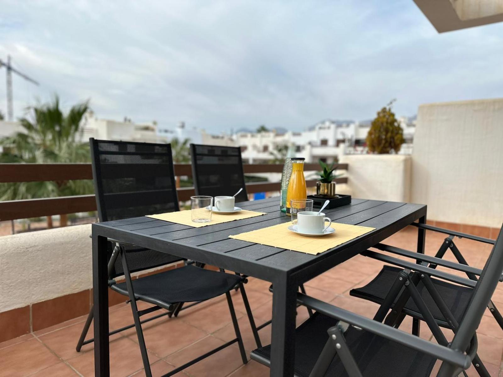 Casa Izabela Maria apt con piscina comunitaria
