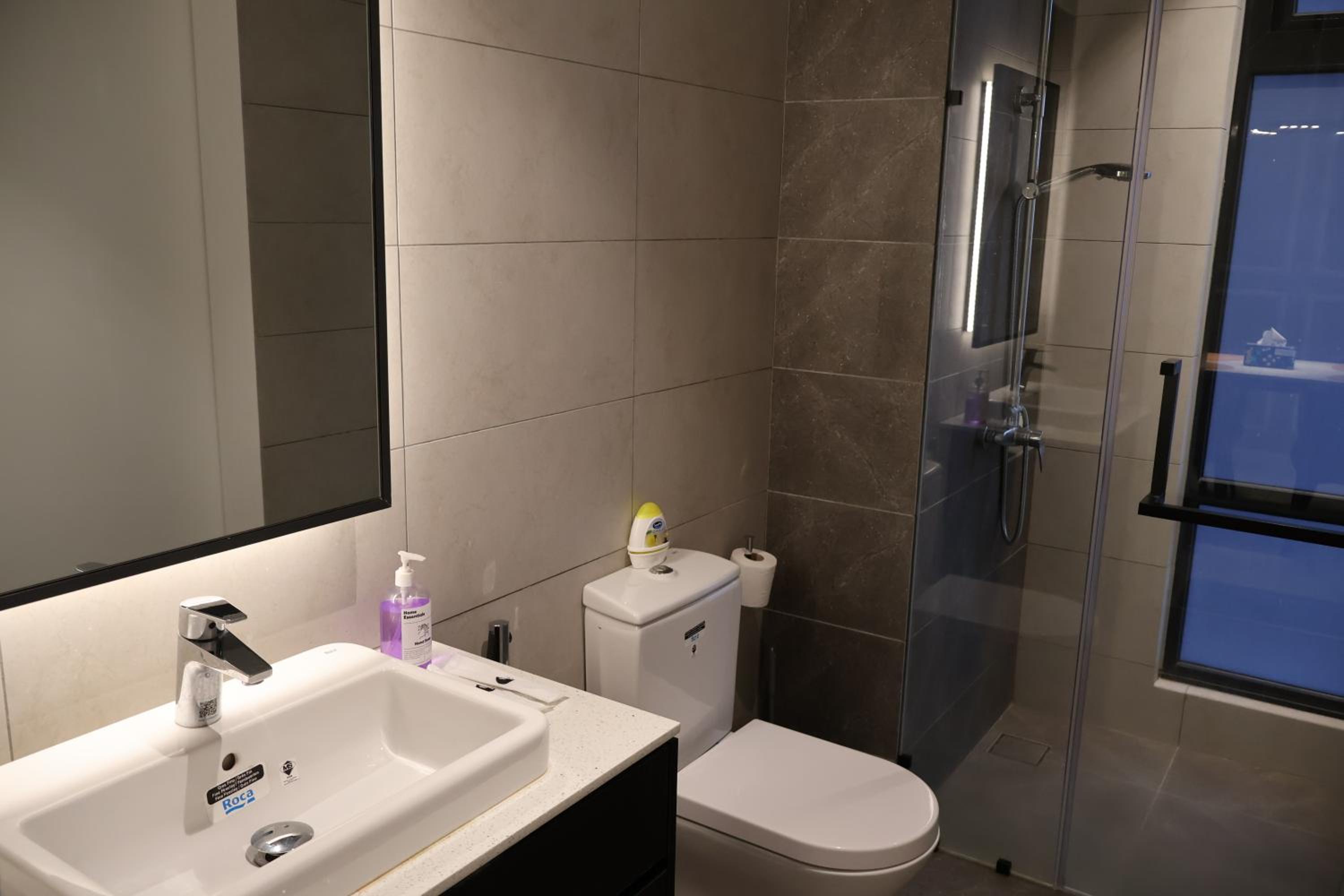 Axon Residence by Leo Homestay