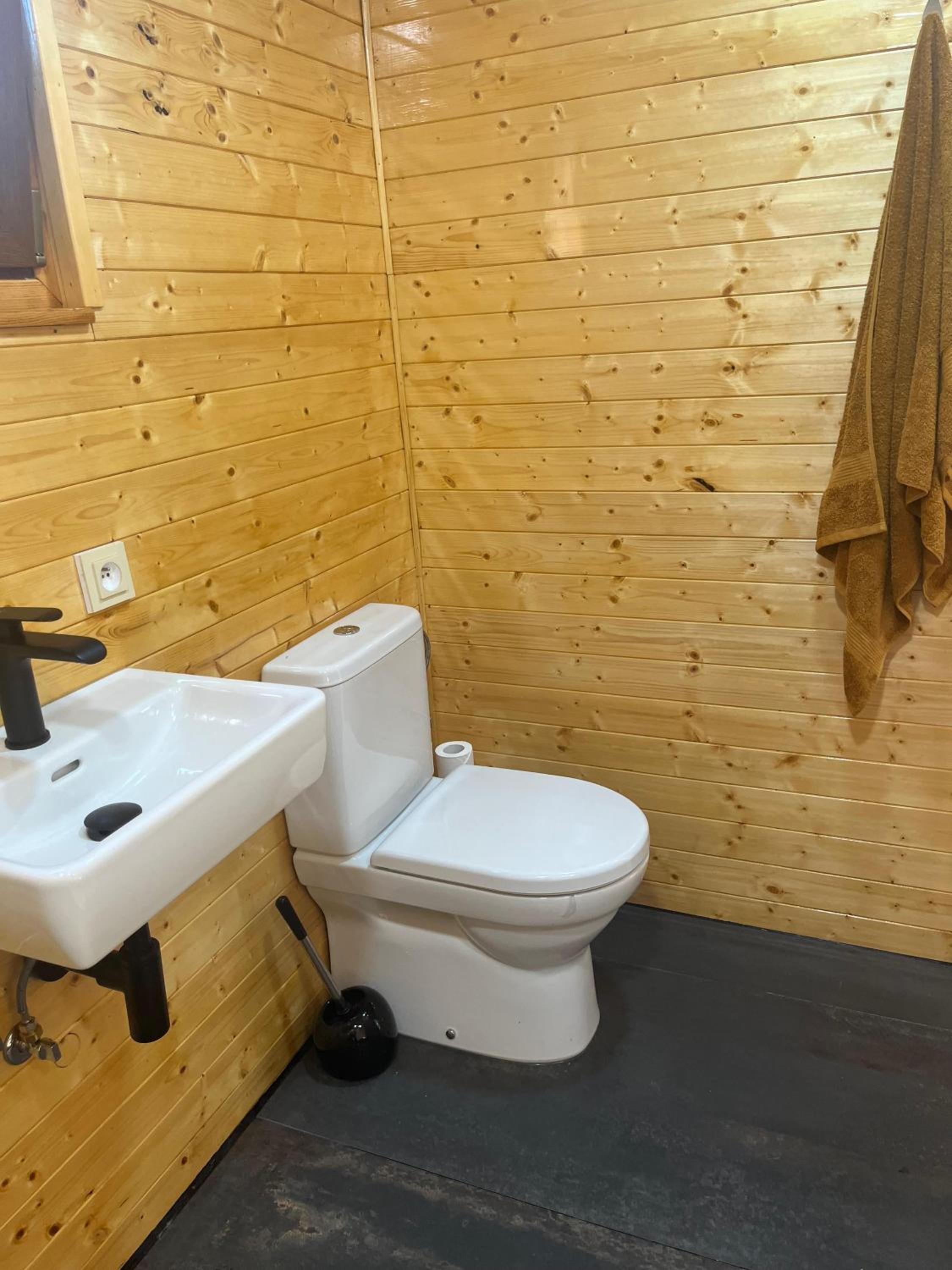 Glamping - Maringotka u Tobíka