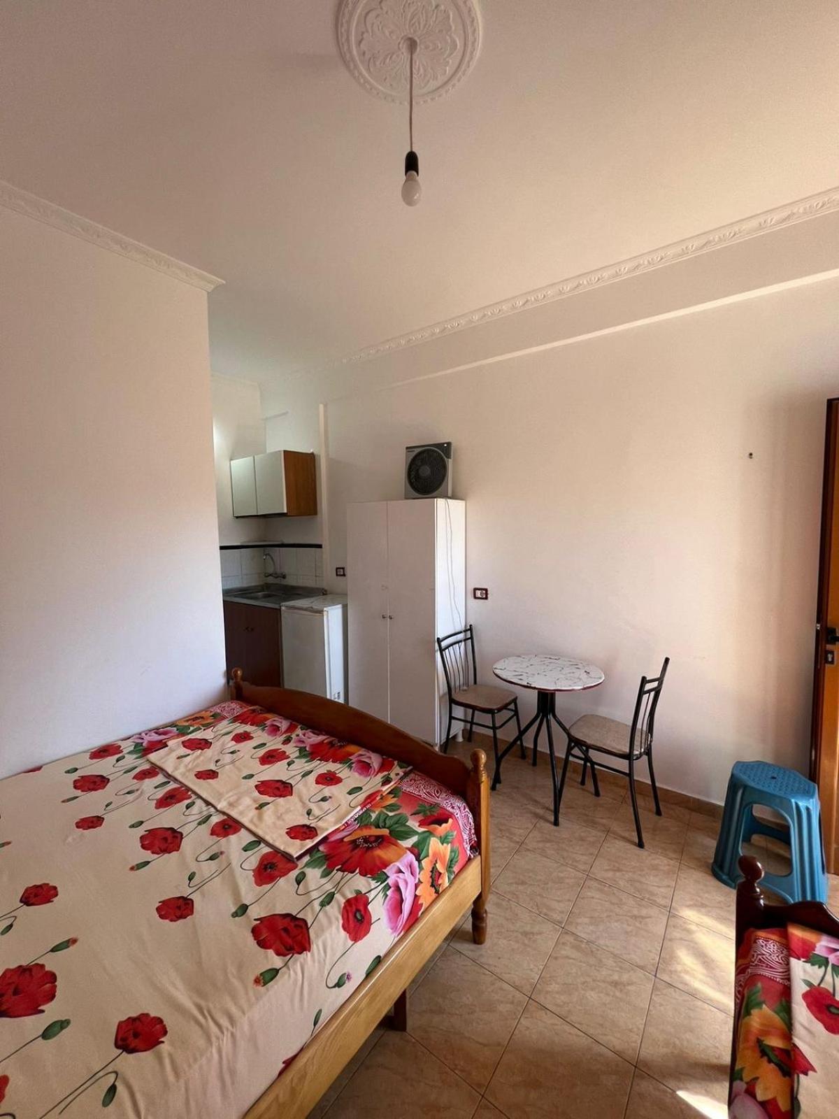 Rent Rooms Villa AG&AF