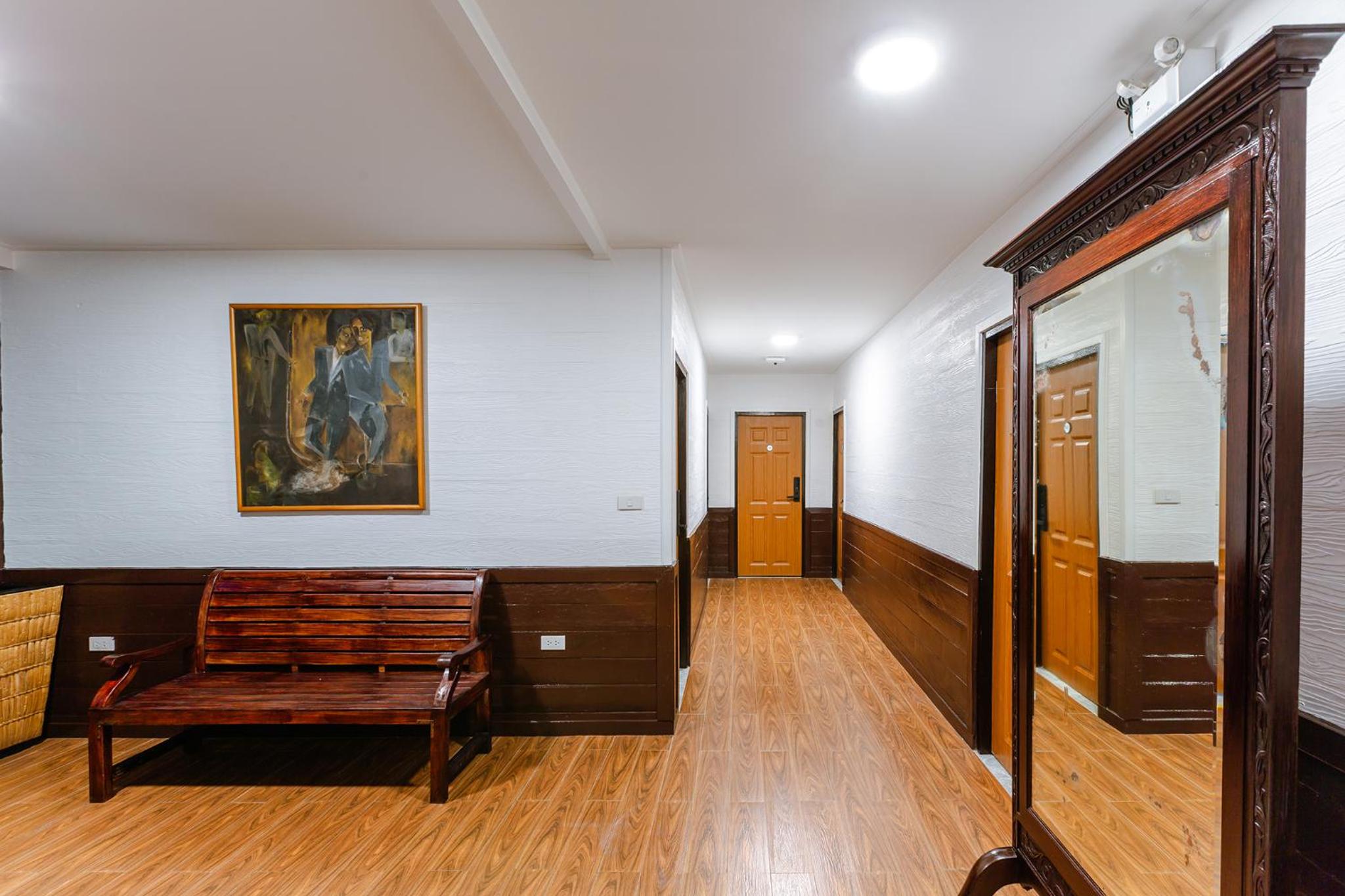 Diff Hostel