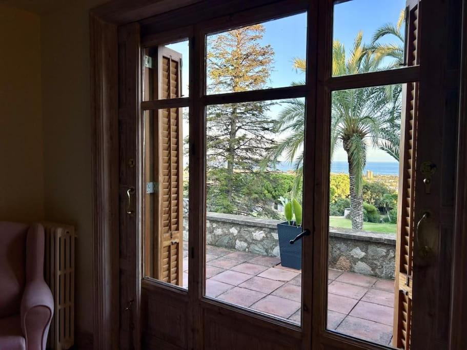 Slow Life Mediterranean Castle