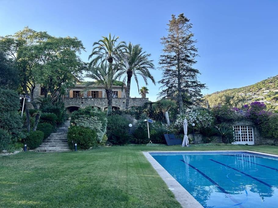 Slow Life Mediterranean Castle