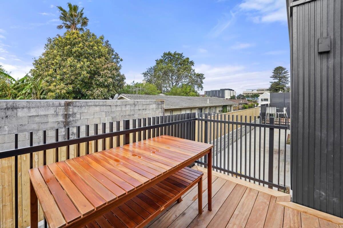 Matata Way Magic - Your Contemporary 2BR Retreat view 3
