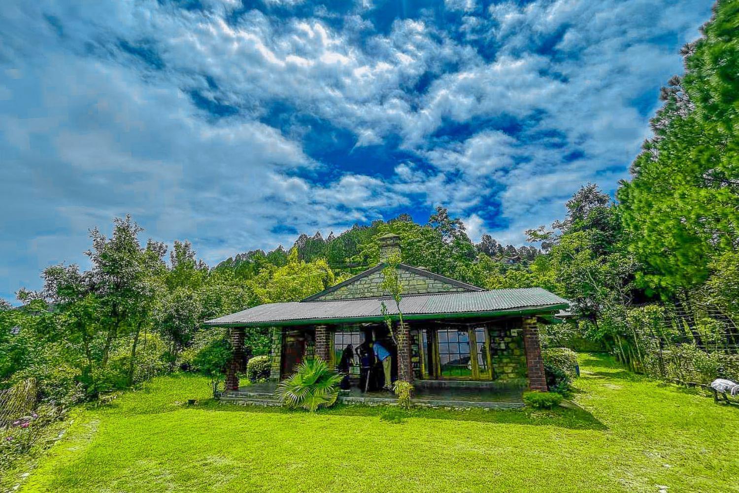 Renz Himalayan Retreat view 2