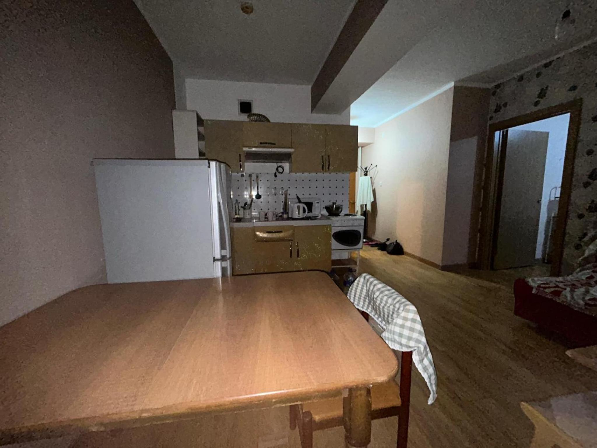 Fully furnished, 1-bedroom apartment