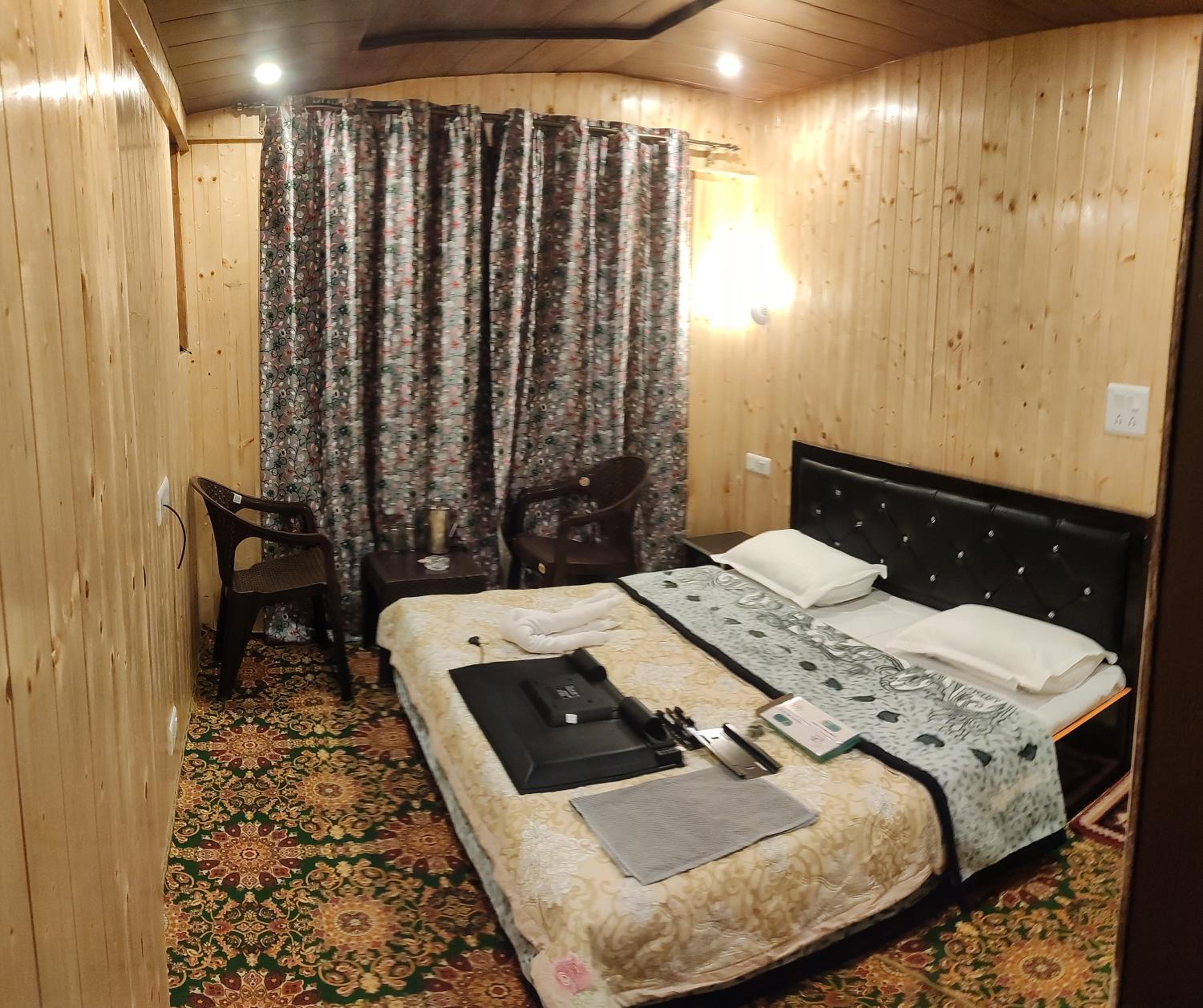 Photo 11