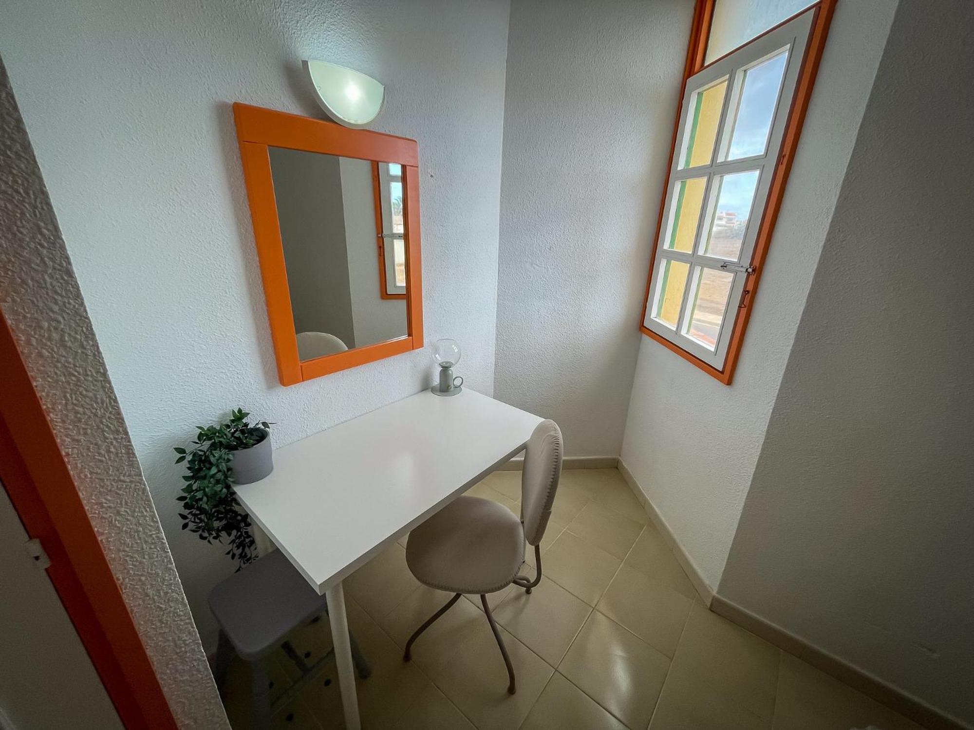 Casita Naranja - Bouganville