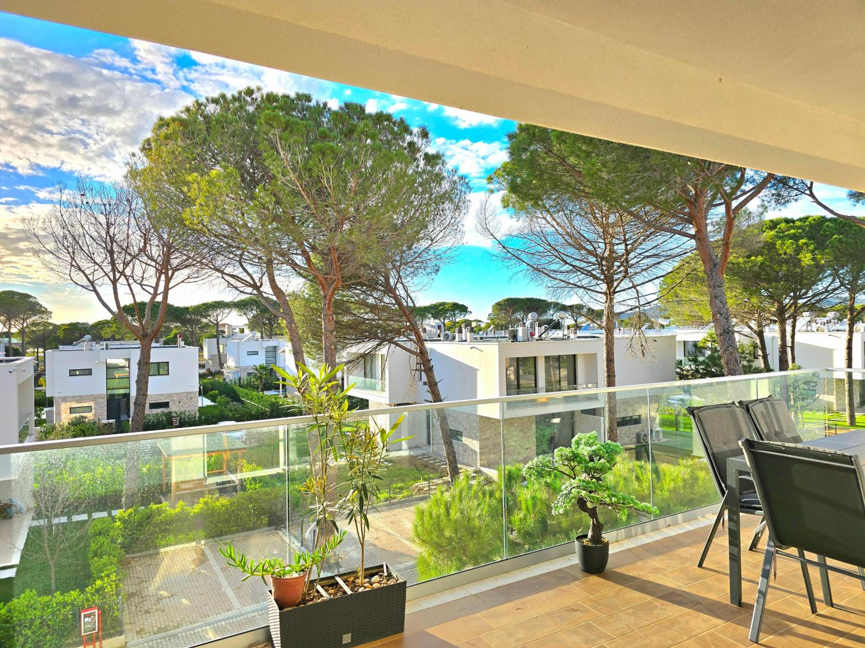 Sunny Beach Apartments - 295
