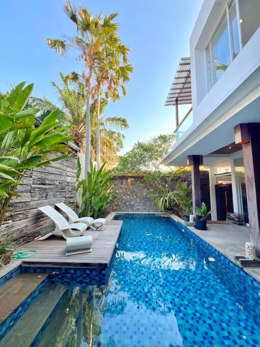 JANS Villa 3BR Kuta Family Bali — recepcion & lobby