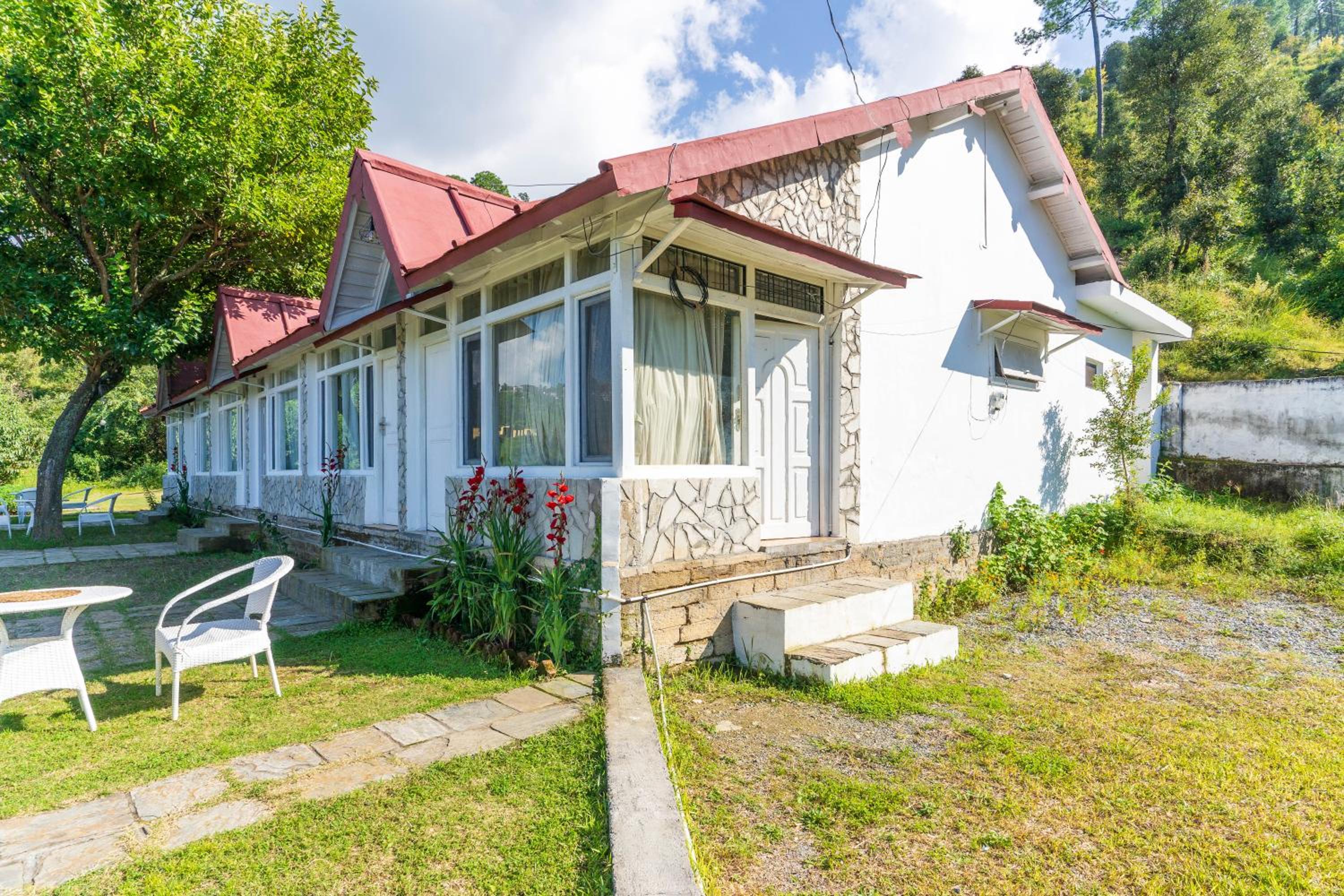 House of Hive, Mukteshwar