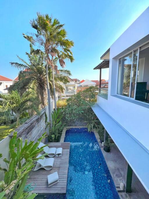 JANS Villa 3BR Kuta Family Bali — recepcion & lobby