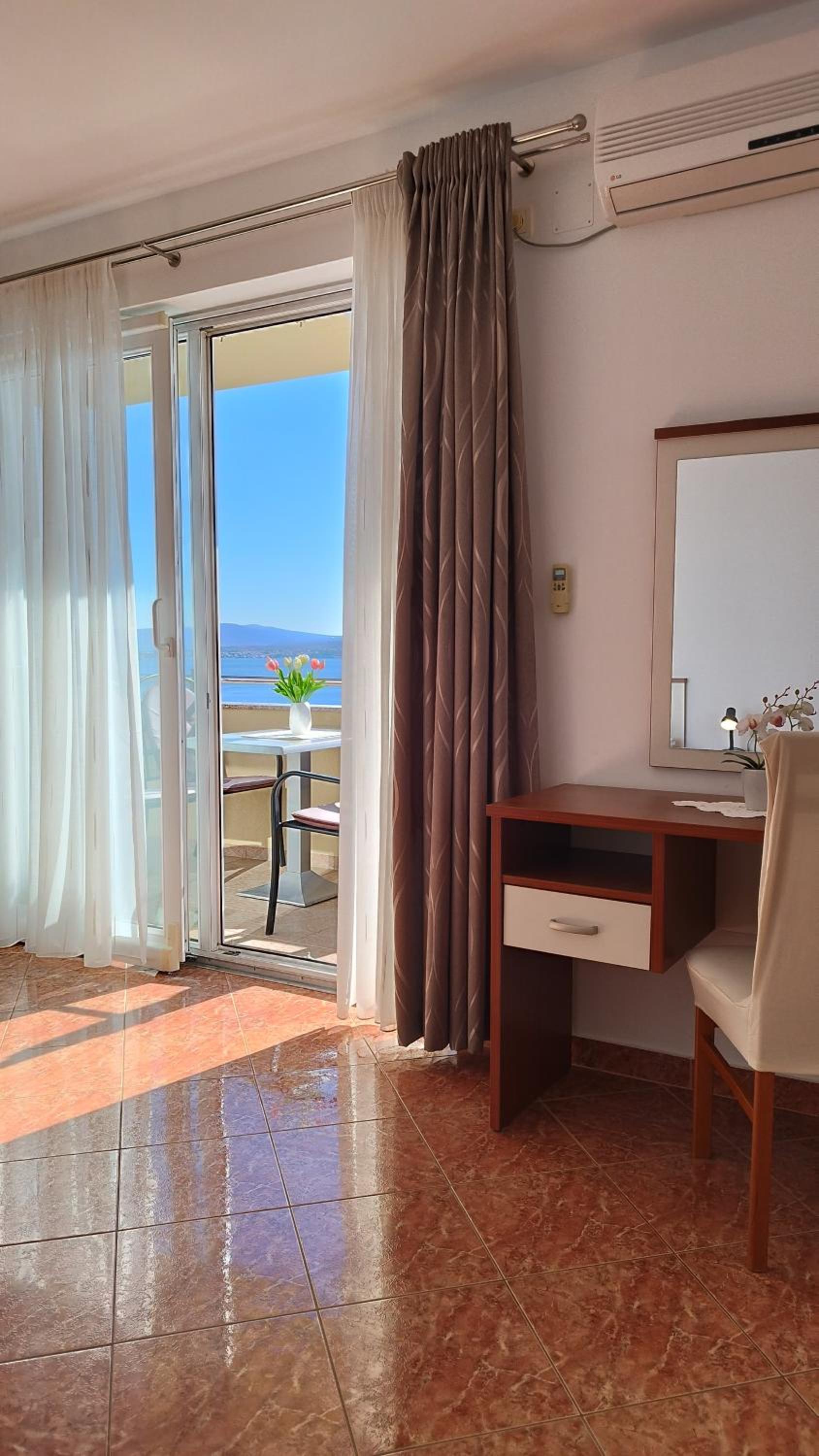 Apartmani Adriatica