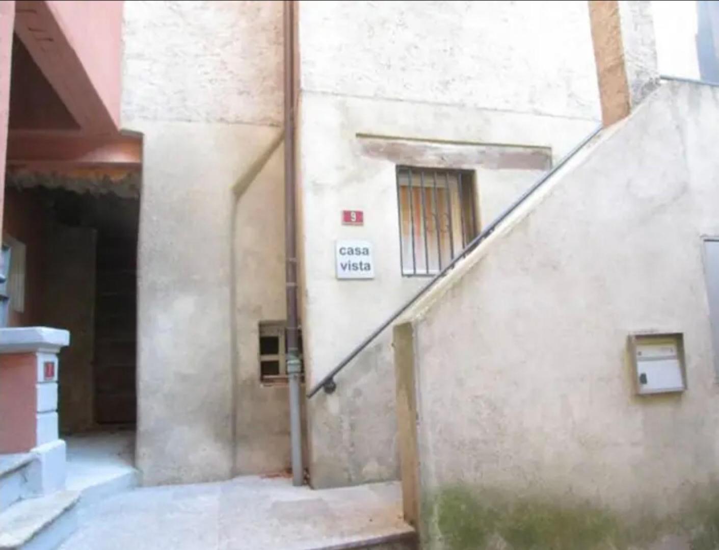 Casa Vista Cadro Executive