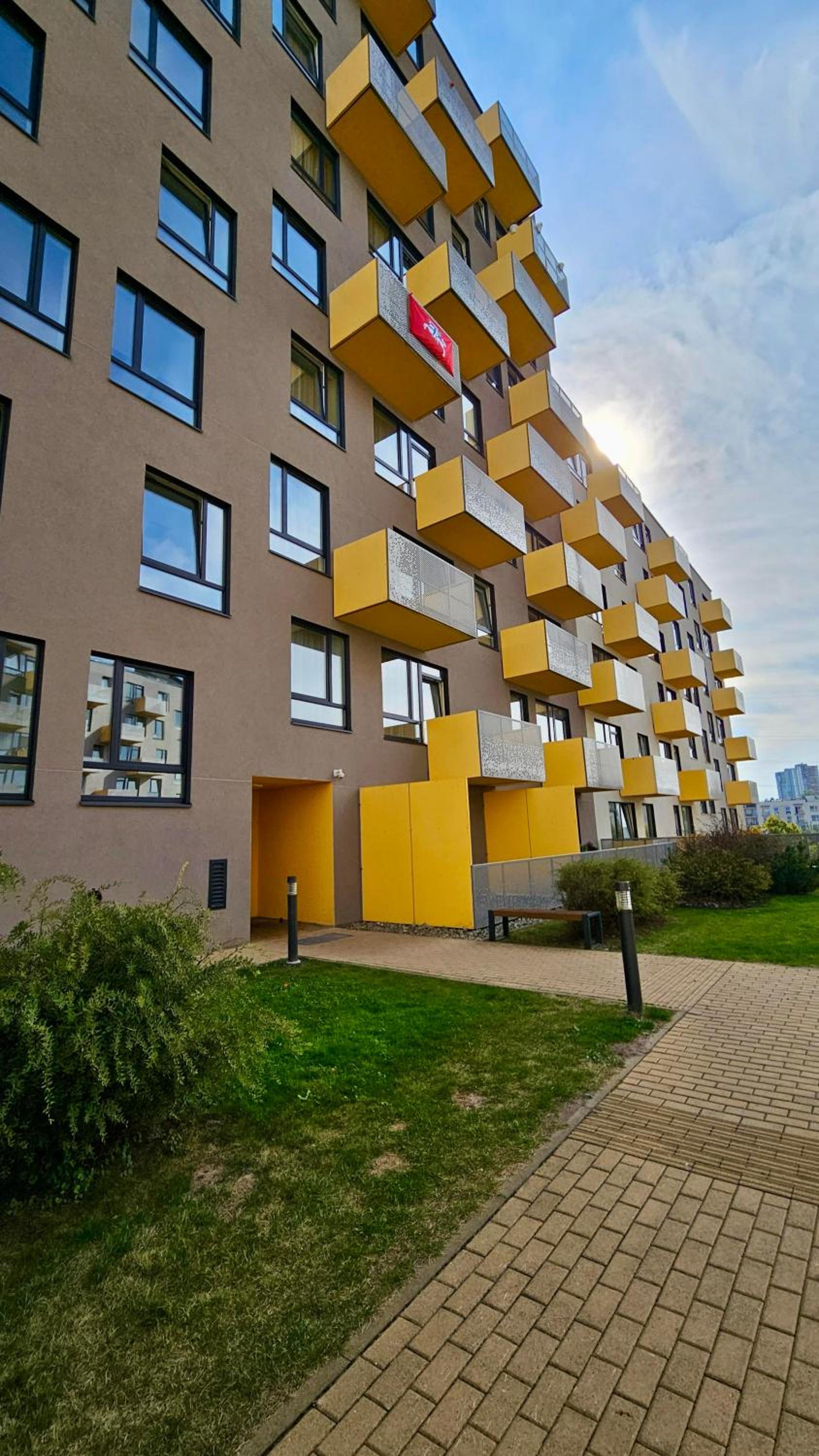 Zhouse apartamentai netoli PC Akropolis