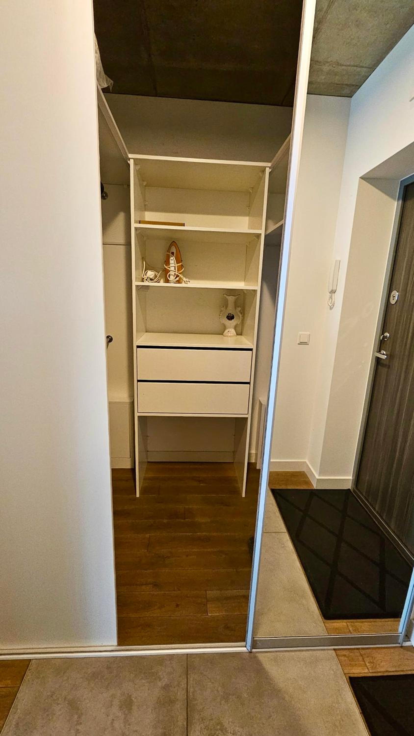 Zhouse apartamentai netoli PC Akropolis