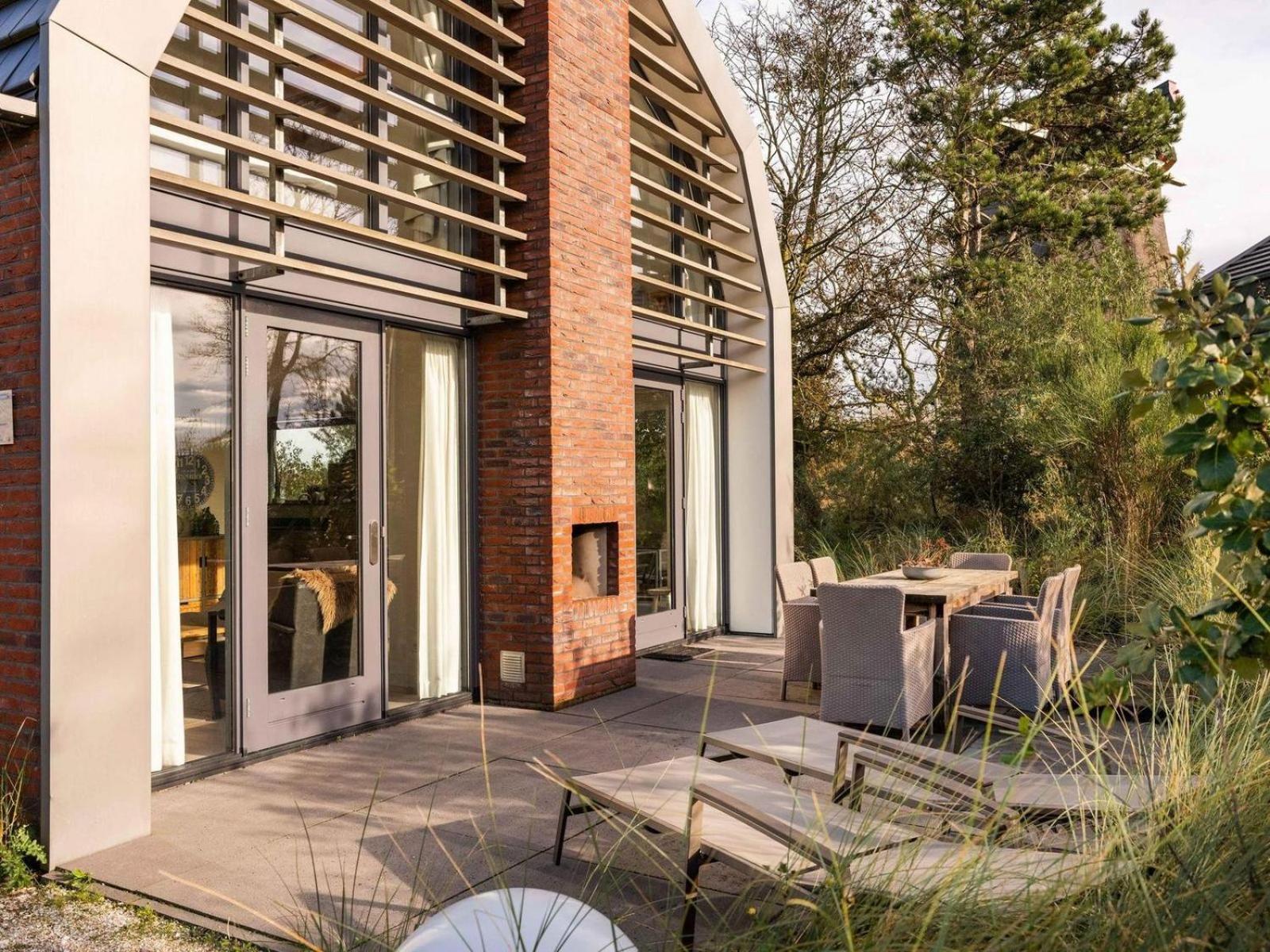 Villa Zeester view 5