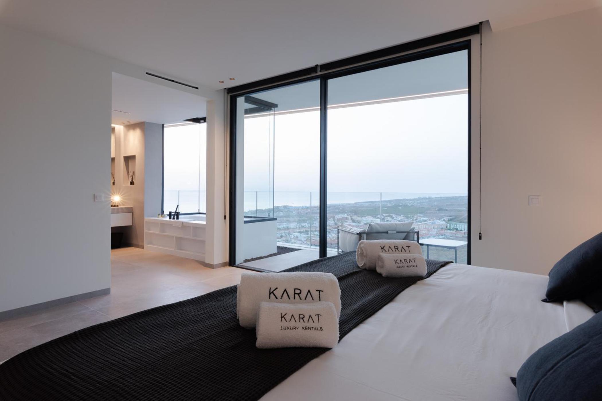 Karat Villa Kai Torviscas