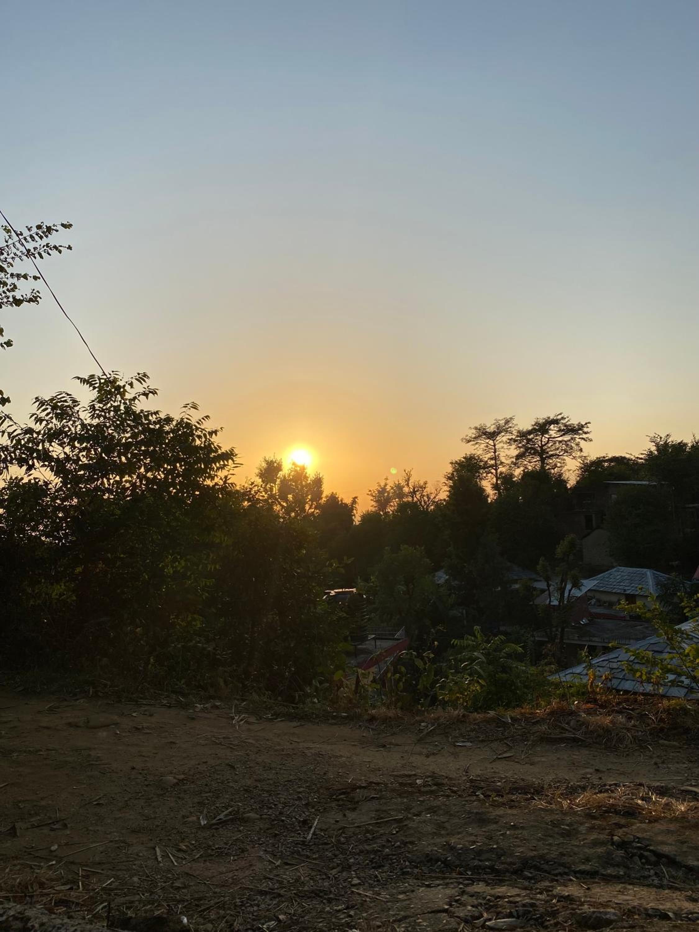 Sarjeevan Guest House
