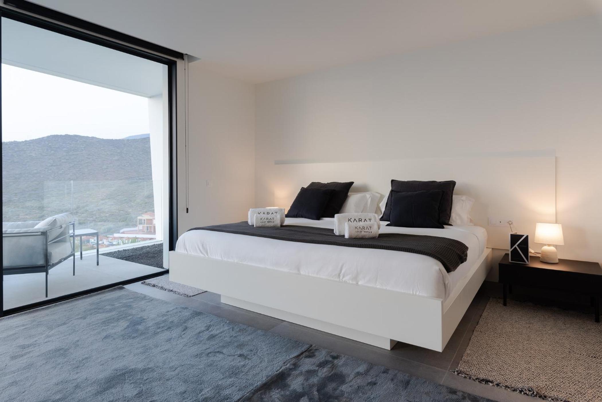 Karat Villa Kai Torviscas