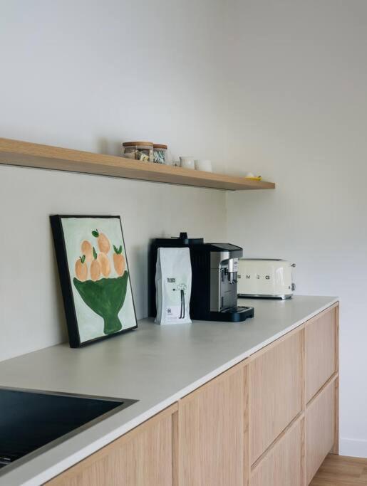 The Bay House - Luxury house in Opossum Bay with fire pit and pizza oven